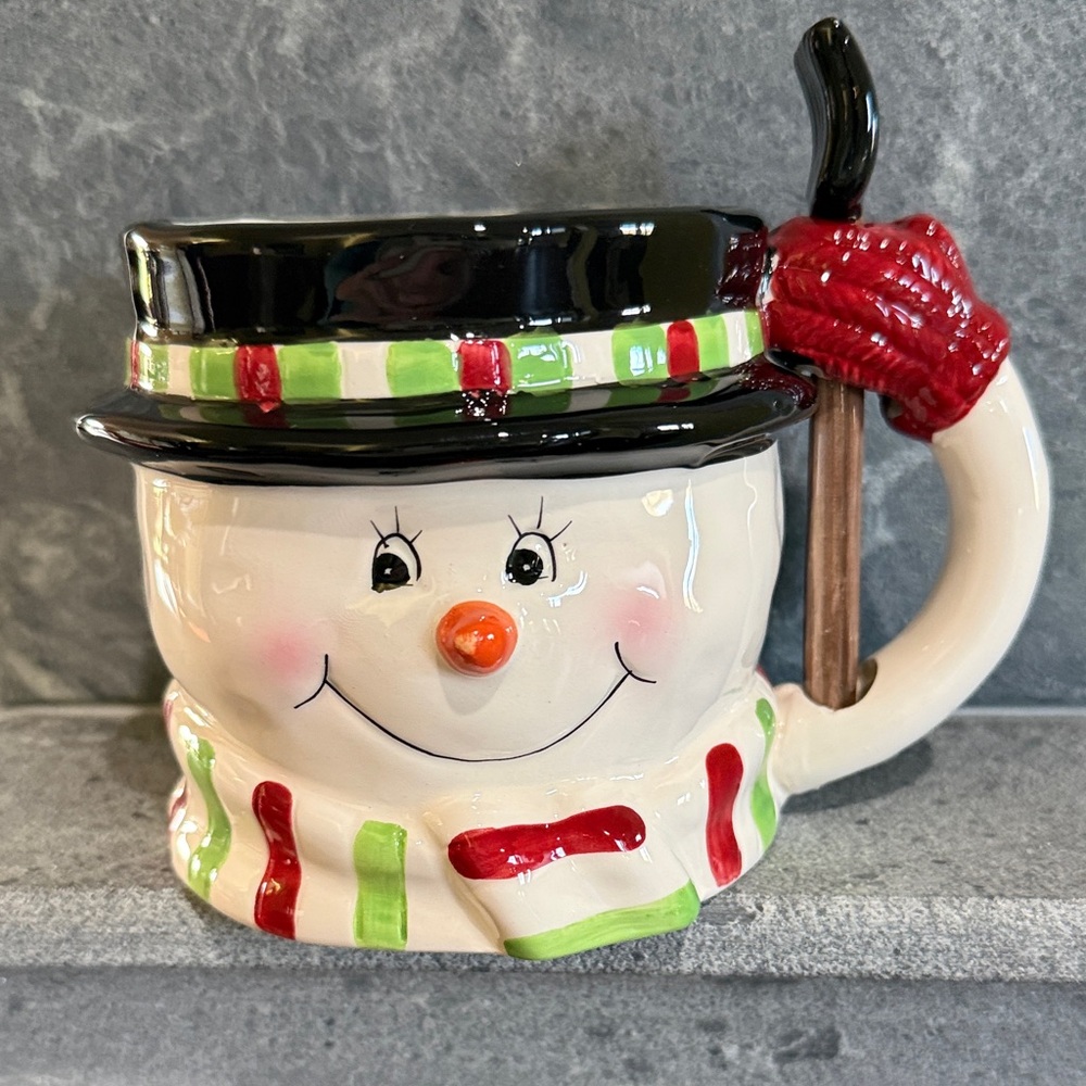 Festive Snowman Ceramic Mug with Snow Shovel Spoon